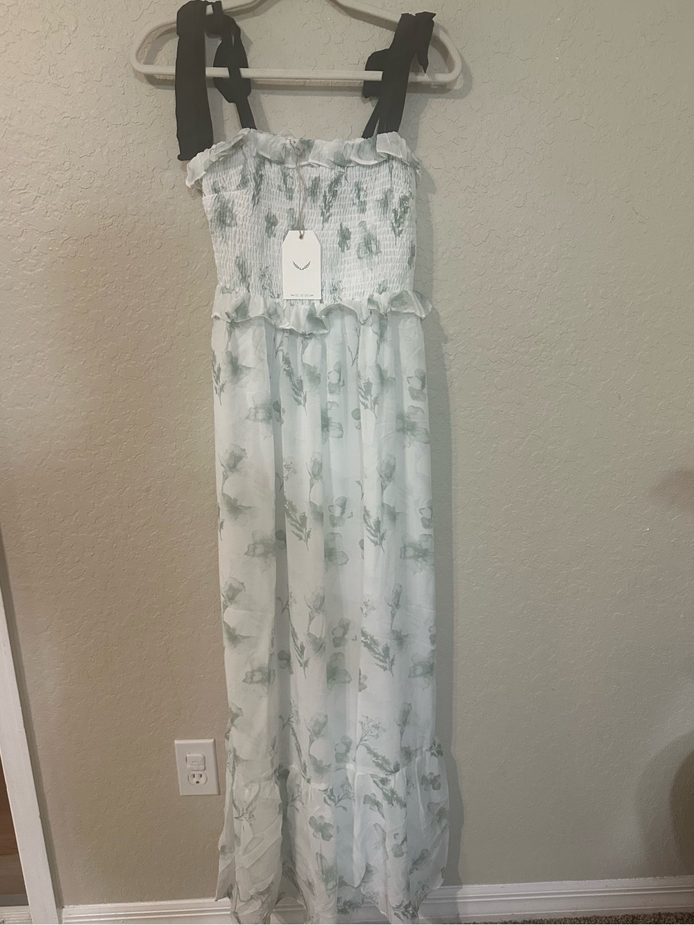 Free the Roses White Maxi Dress w/ Black Tie Straps and Green Floral Print NWT p
